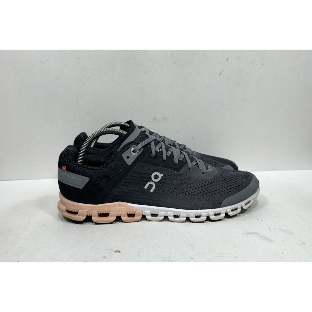 On Cloud Cloudflow Womens Size 10.5 Gray Pink Athletic Running Shoes Sneakers